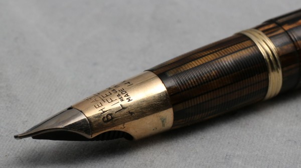 シェーファー「タッカウェイ」クレスト プランジャーの分解 : Fountain