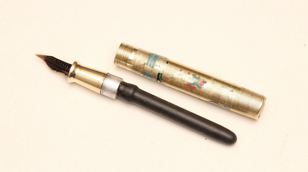 万年筆のインクサック交換（レバー・フィラー式 ちょっとだけ手抜き編） : Fountain Pen Teardown