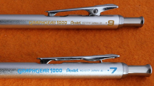 ぺんてる グラフギア1000 初期型と改良型 (PENTEL GRAPHGEAR 1000