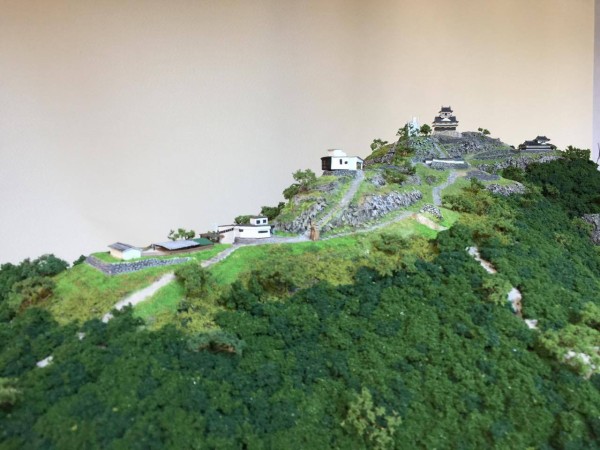 岐阜城金華山ジオラマ模型製作 : 『総帥の自画自賛！』