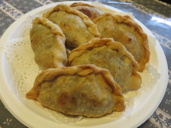 暑い夏にはミセスとんび のカレーパフ 手作りおやつ とんび