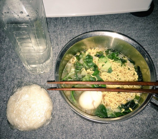 ミニマリスト大学生インタビュー 食費節約 極限生活のストイックライフ ていない ていねいじゃない暮らしのブログ Powered By ライブドア ブログ