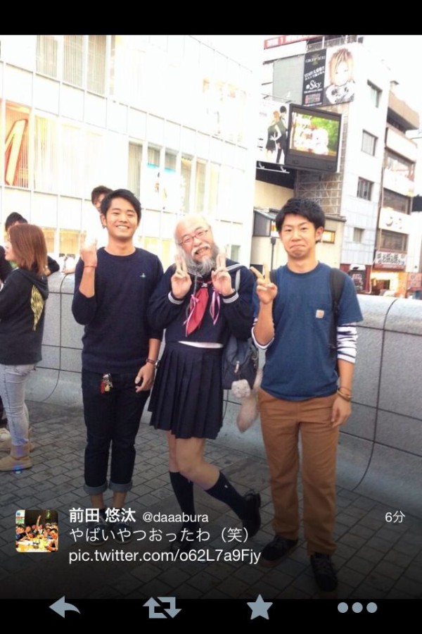 ネット 有名人 セーラー服おじさん を警察に通報してツイッターに晒しあげた高校生 炎上 てき速 てきとう速報