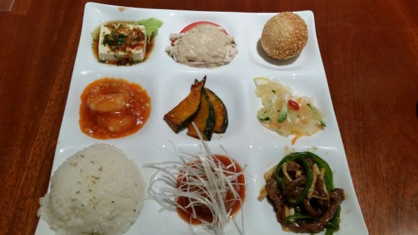 老舗中華料理店のワンプレートランチ 二楽荘 鎌倉 中華料理 日々是グルメ 贅沢三昧 理想 な外食記録