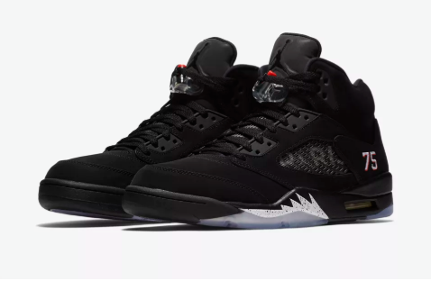 9月15日発売 Nike Air Jordan 5 Paris Saint Germain 転売times ｖ