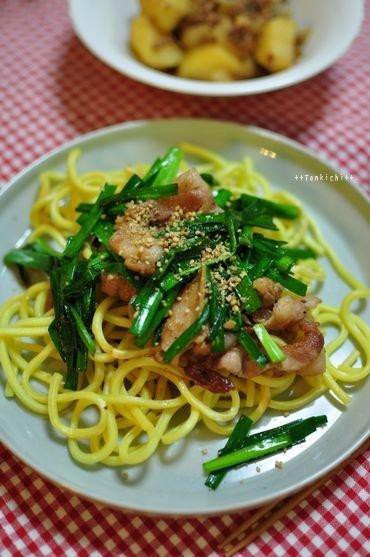 極太麺の焼きそば ニラ豚のっけ 井上かなえオフィシャルブログ 母さんのれしぴぃ置き場 Powered By ライブドアブログ