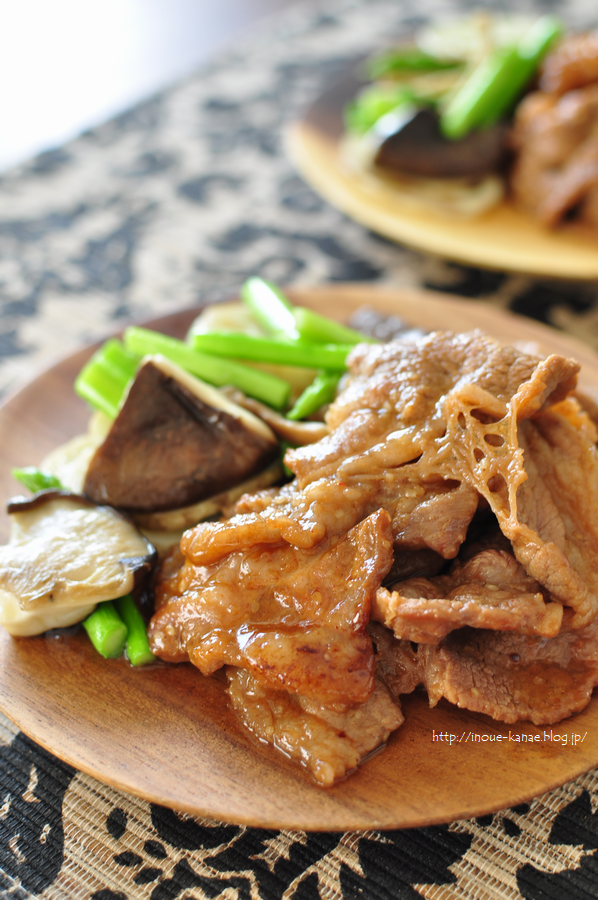 週末はこれに決まり 自家製たれ仕込みの焼肉 と昨日の晩ごはん 井上かなえオフィシャルブログ 母ちゃんちの晩御飯とどたばた日記 Powered By ライブドアブログ