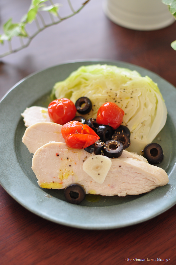 鶏のうまみを思い知れ！【むね肉のアクアパッツァ風】と晩ごはん