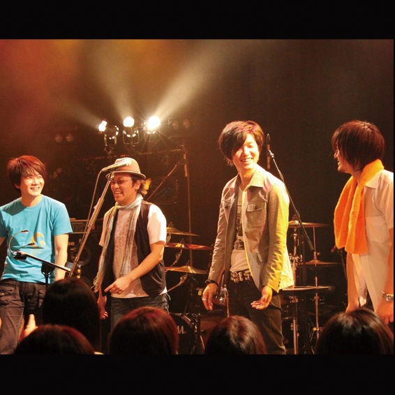 11 3 Comfort10周年記念ライブ 出演者紹介 Siowithband 天窓スタッフ日記