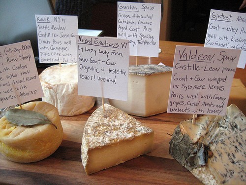 チーズの賞味期限と正しく保存する10の方法 10の方法