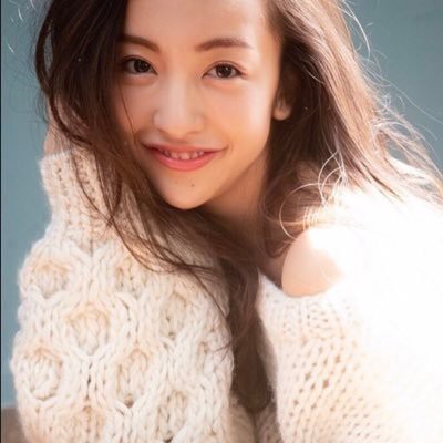 板野友美が黒髪ヘアチェンジ ハゲとるやないかww 芸能バタフライ