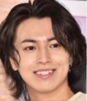 ロン毛 メンズ 芸能人