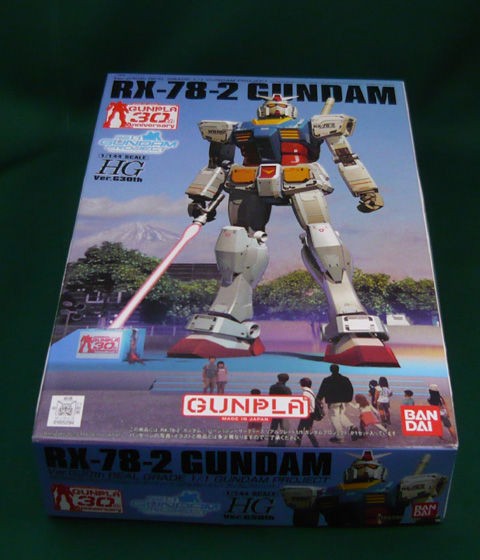 ガンダムトイレビュー バンダイ 1/144 ”RX-78-2 ガンダム Ver.G30th RG