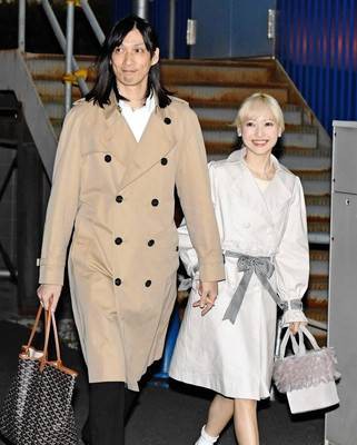 神田正輝 松田聖子 沙也加今週ハワイ挙式していた１３日都内で披露パーティー 聖子は来る みんみん芸速 W