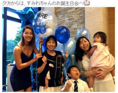 東尾理子 28歳になった石田純一の娘 すみれを祝福 ますます綺麗になって みんみん芸速 W