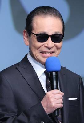 空耳アワー 存亡の危機 ある老舗レンタルcd店の閉店が話題に みんみん芸速 W