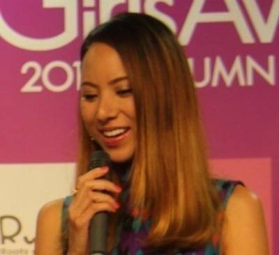 道端アンジェリカ キッチン足組み写真に賛否 かっこいい 行儀悪すぎる みんみん芸速 W