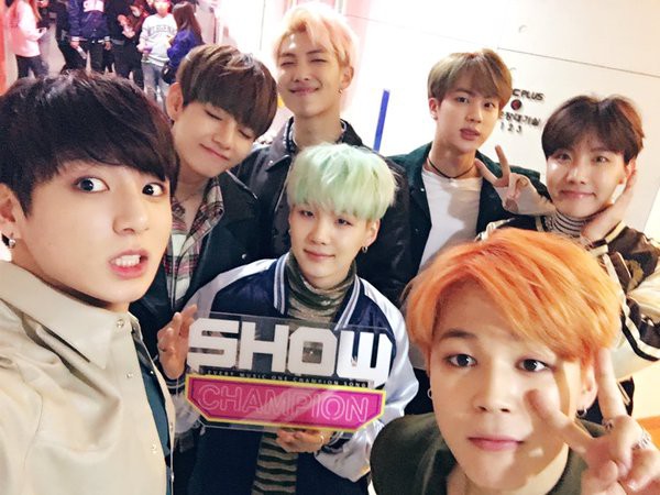 12/08-09 「THE SHOW」と「SHOW CHAMPION」どちらも1位獲得