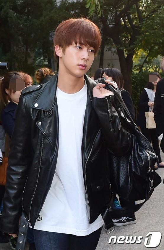 141024 Music Bank 「ホルモン戦争」☆防弾少年団 : NO防弾少年団