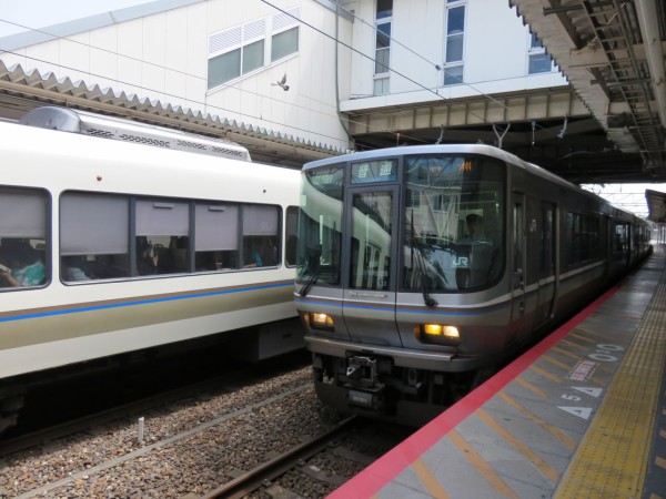 琵琶湖 山科駅から草津駅まで歩く Ryoの鉄道沿線ウォーキング