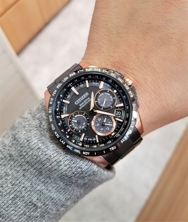 ほぼ未使用 極美品 cc9016 51e シチズン アテッサ ソーラーGPS電波 CITIZEN - ほぼ未使用 極美品 cc9016 51e シチズン アテッサ