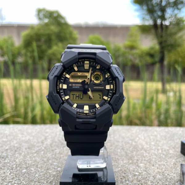 G-SHOCK GA-010GB-1A9JF　新品未使用 G-SHOCK BASIC Gショック GA-010GB-1A9JF ブラック＆ゴールド