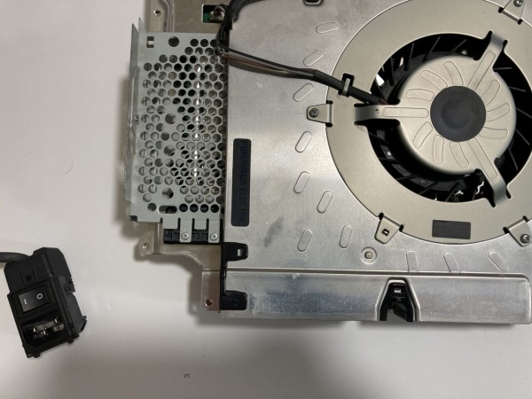 今更、初期型PS3のYLODを自分で修理する : パパSEの備忘録