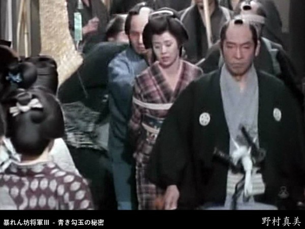 野村真実　裸 野村真美ちくび黒めオッパイ大きめでおわん型にスレンダーボディのヌード濡れ場画像 - エロい昭和芸能人ヌード画像