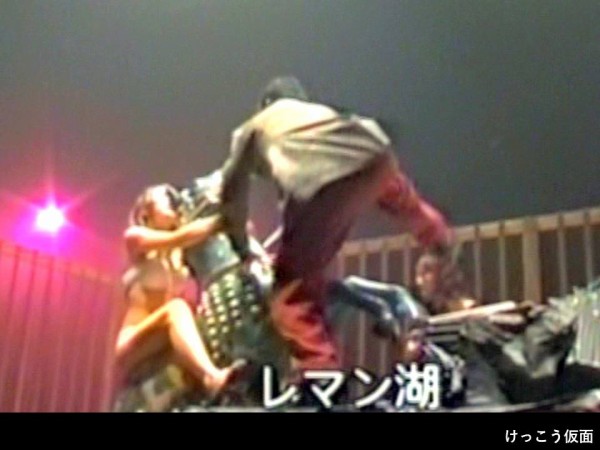 けっこう仮面緊縛画像 