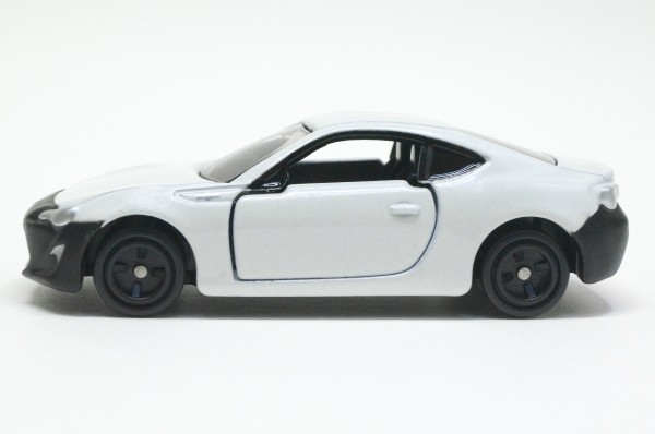 トミカドリームキャンペーン 第1弾 トヨタ 86 RC : トミカ探求日記