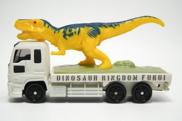 福井県立恐竜博物館 恐竜運搬車 ティラノサウルス・レックス(ロボット 
