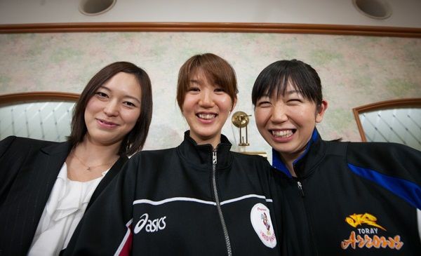 月刊 荒木絵里香 : 彼女はバレーボーラー