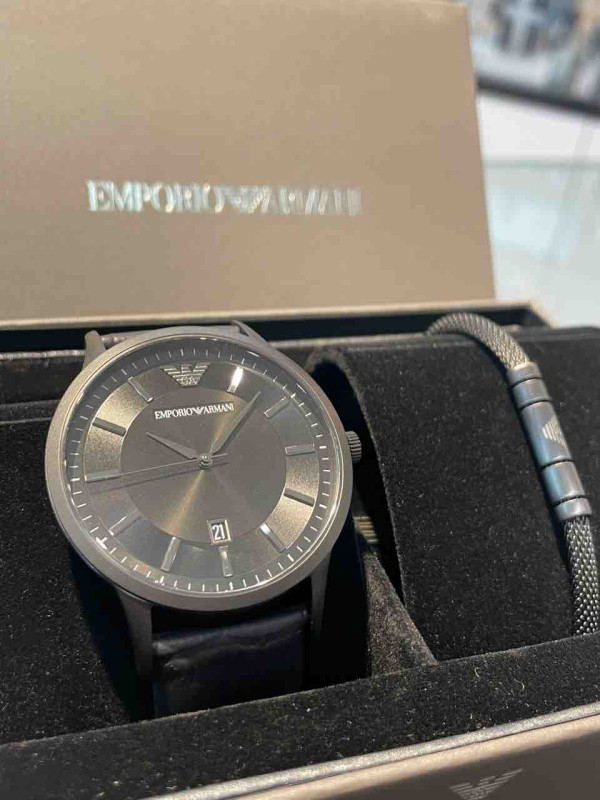 EMPORIO ARMANI】ブレスレットセット✨【AR80057】 : タイムズギア あべのキューズモール店のスタッフブログ by 光陽