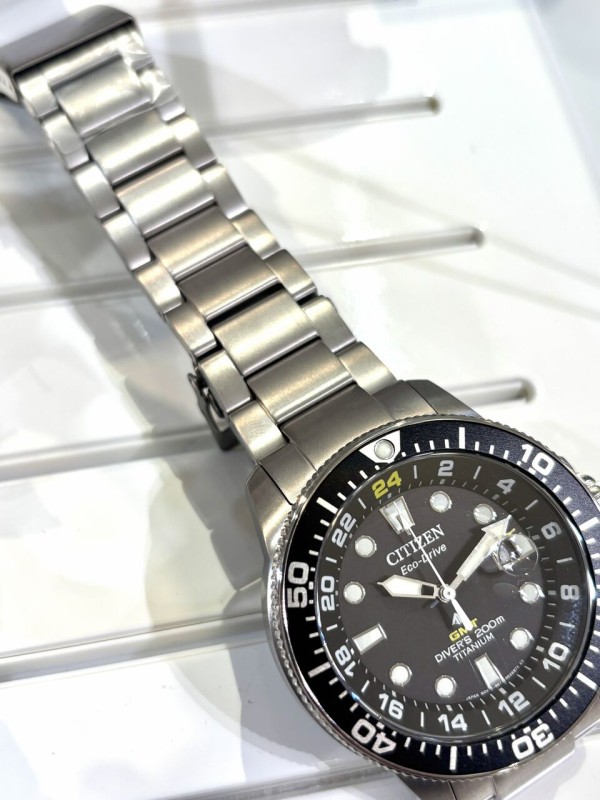 CITIZEN Eco-Drive 腕時計 200m防水 Citizen Men's The CITIZEN High Precision Solar Eco-Drive