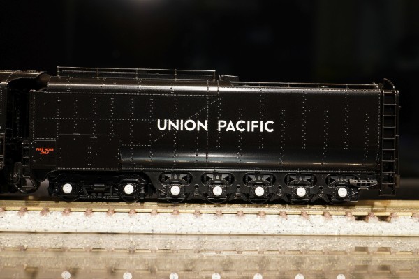 nゲージ 4両（Union Pacific）室内灯付き　貴重 Nｹﾞｰｼﾞ KATO 10-764-2 ﾆｭｰﾖｰｸ・ｾﾝﾄﾗﾙ 4両増結ｾｯﾄ 新製品 - 鉄魂模型