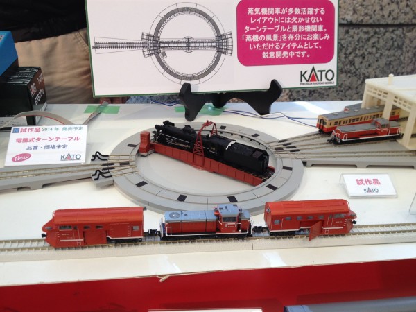FALLER 2118 扇状機関庫（扇形庫）Nゲージ ターンテーブル 鉄道模型 KATO電動ターンテーブル、扇形機関庫3個9線分のセット KATO鉄道