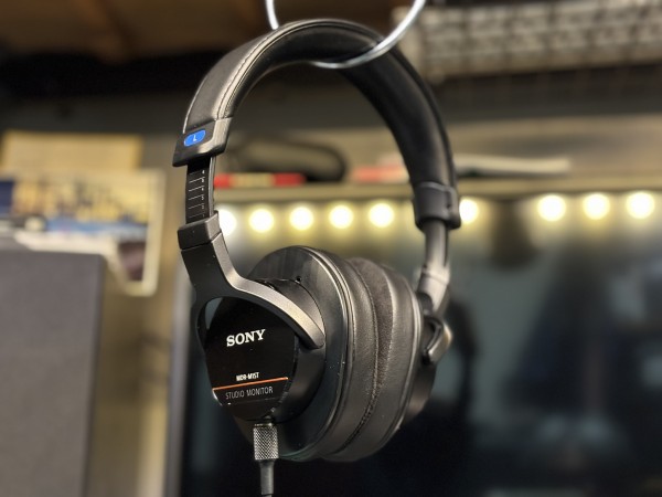 MDR-M1STのイヤーパッドを交換【YAXI PRO M-ST】 : しまDiary