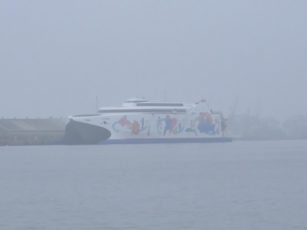 津軽海峡がやってきた : しまDiary 津軽海峡がやってきた : しまDiary