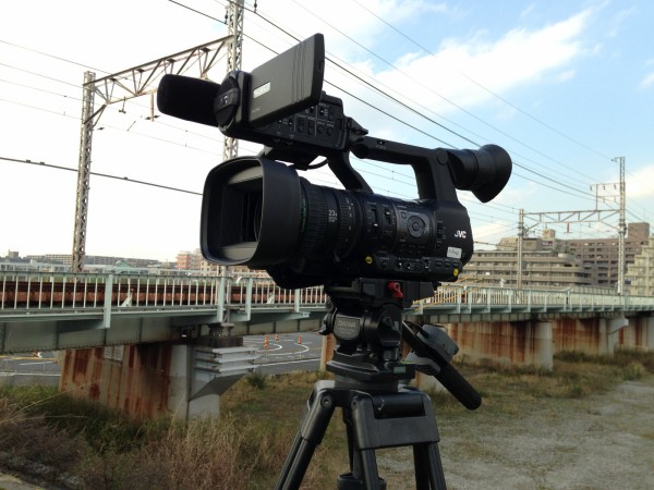 GY-HM650 JVC ビクター業務用ビデオカメラ