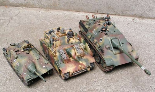 ◉ヤークトパンター（NICHIMO 1/35）2005年6月 : T.M.のプラモMUSEUM
