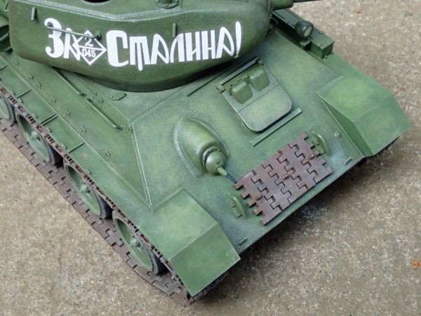 ◉T-34/85(TAMIYA 1/25) : T.M.のプラモMUSEUM ◉T-34/85(TAMIYA 1/25) : T.M.のプラモMUSEUM
