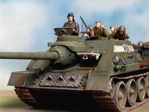 ◉SU-100（ZVEZDA 1/35）2001年12月完成 : T.M.のプラモMUSEUM