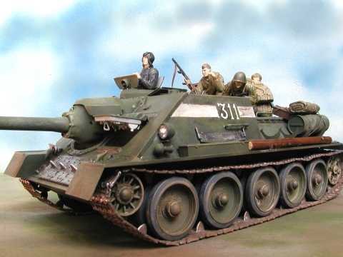 ◉SU-100（ZVEZDA 1/35）2001年12月完成 : T.M.のプラモMUSEUM