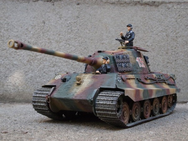 1/35 破壊されたキングタイガー戦車 タミヤ 1/35 ミリタリーミニチュアシリーズ ドイツ重戦車 キング