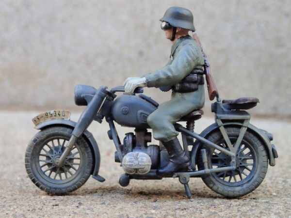◉BMW R75 & ZUNDAPP KS750 （TAMIYA 1/35 MM23）1973年製作