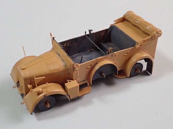 ▶︎ホルヒKfz.15 （TAMIYA/ITALAEREI 1/35） 製作工程2 基本塗装完了