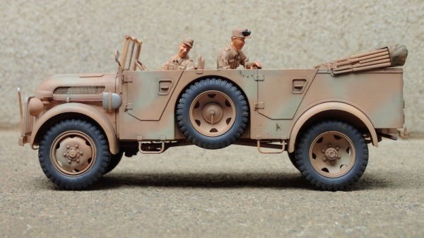 タミヤ1/35 ホルヒ軍用車両 ドラゴン アフリカ軍団休息ジオラマ