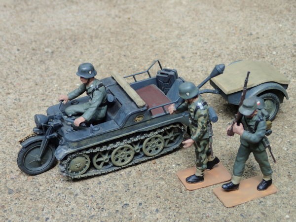 DID1/6ケッテンクラート&カーゴ3色迷彩 （Yahoo!オークション