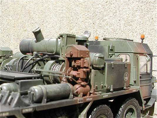 ◉ファウン SLT-56 タンクトランスポーター（TRUMPETER 1/35）2004年3