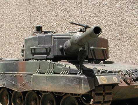 ◉レオパルト2（ITALERI 1/35）1990年代に製作 : T.M.のプラモMUSEUM
